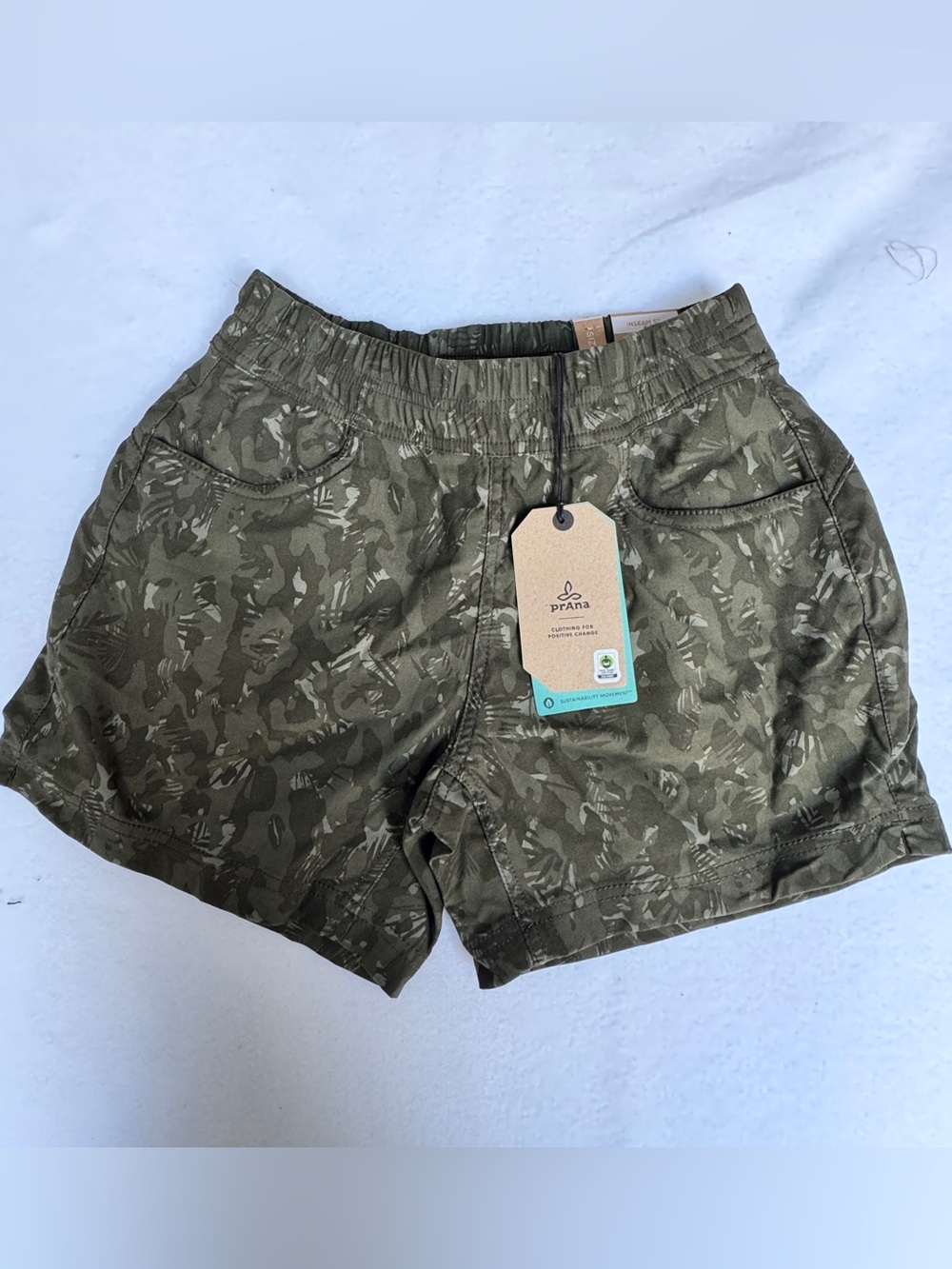NWT Prana Women’s Camo Shorts Size 0 Inseam 5” Halle E-Waist 11 Elastic Waist